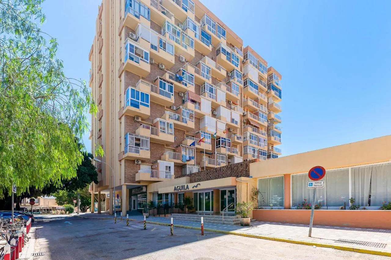 797 Holiday Rentals - Estudio Con Vistas Al Mar Y Piscina En Aguila Benalmadena Spain
